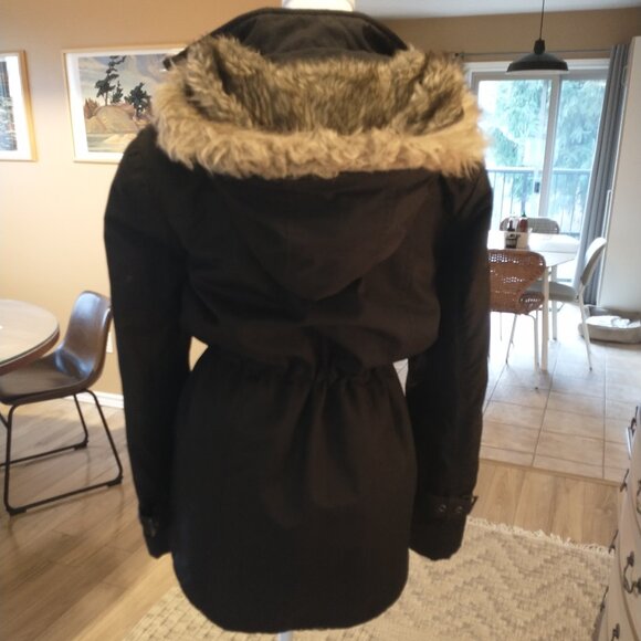 Winter jacket - Picture 3 of 8